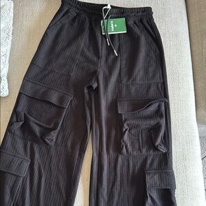 Halara Cargo pants